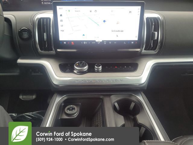 Certified 2025 Ford Expedition Max Platinum image 40