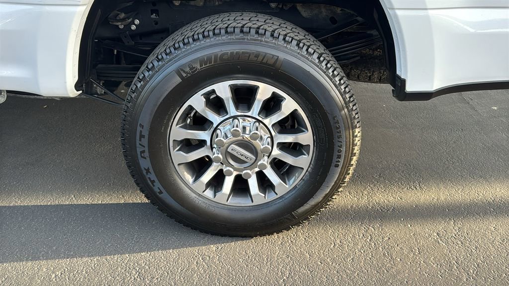 Certified 2020 Ford F350 Lariat w/ Lariat Ultimate Package AWD/4WD image 11