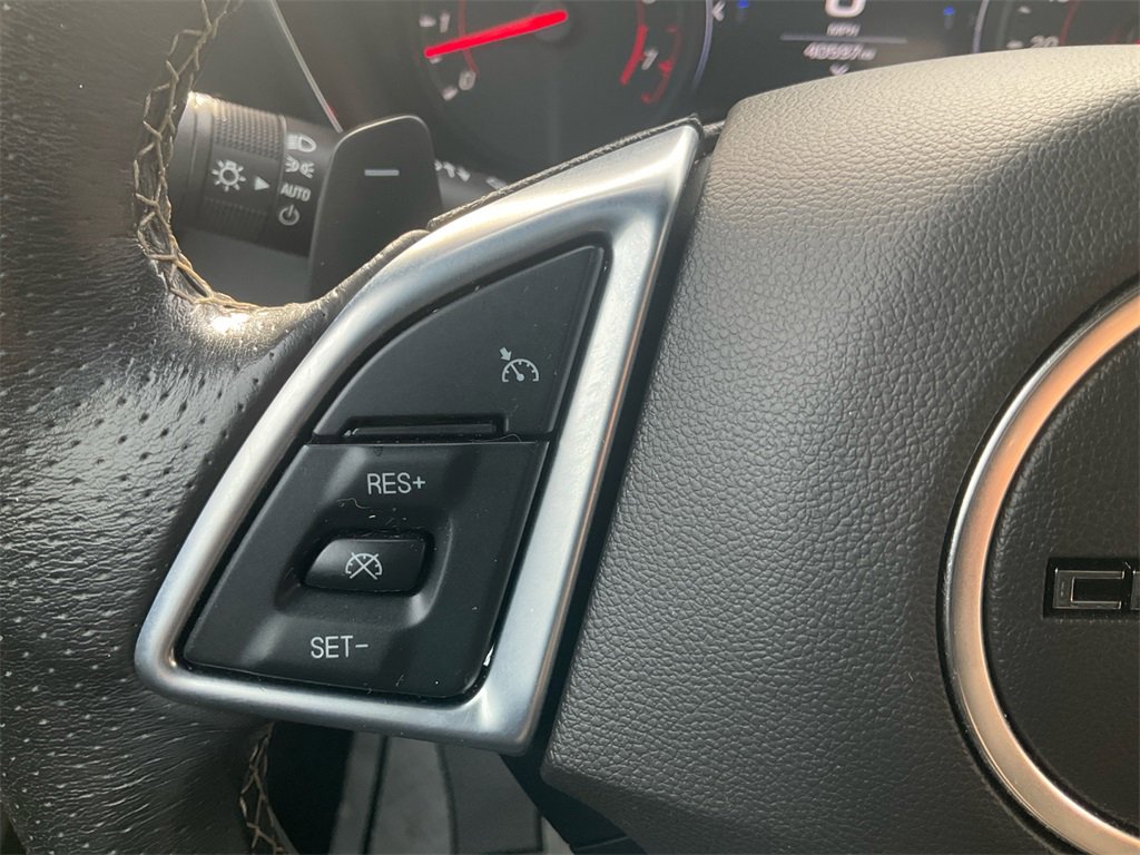 Used 2022 Chevrolet Camaro SS w/ Design Package 1 image 17