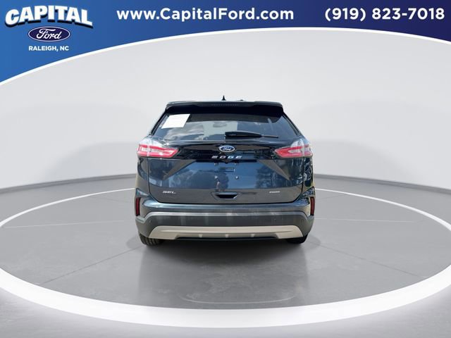 Certified 2024 Ford Edge SEL w/ Convenience Package image 5