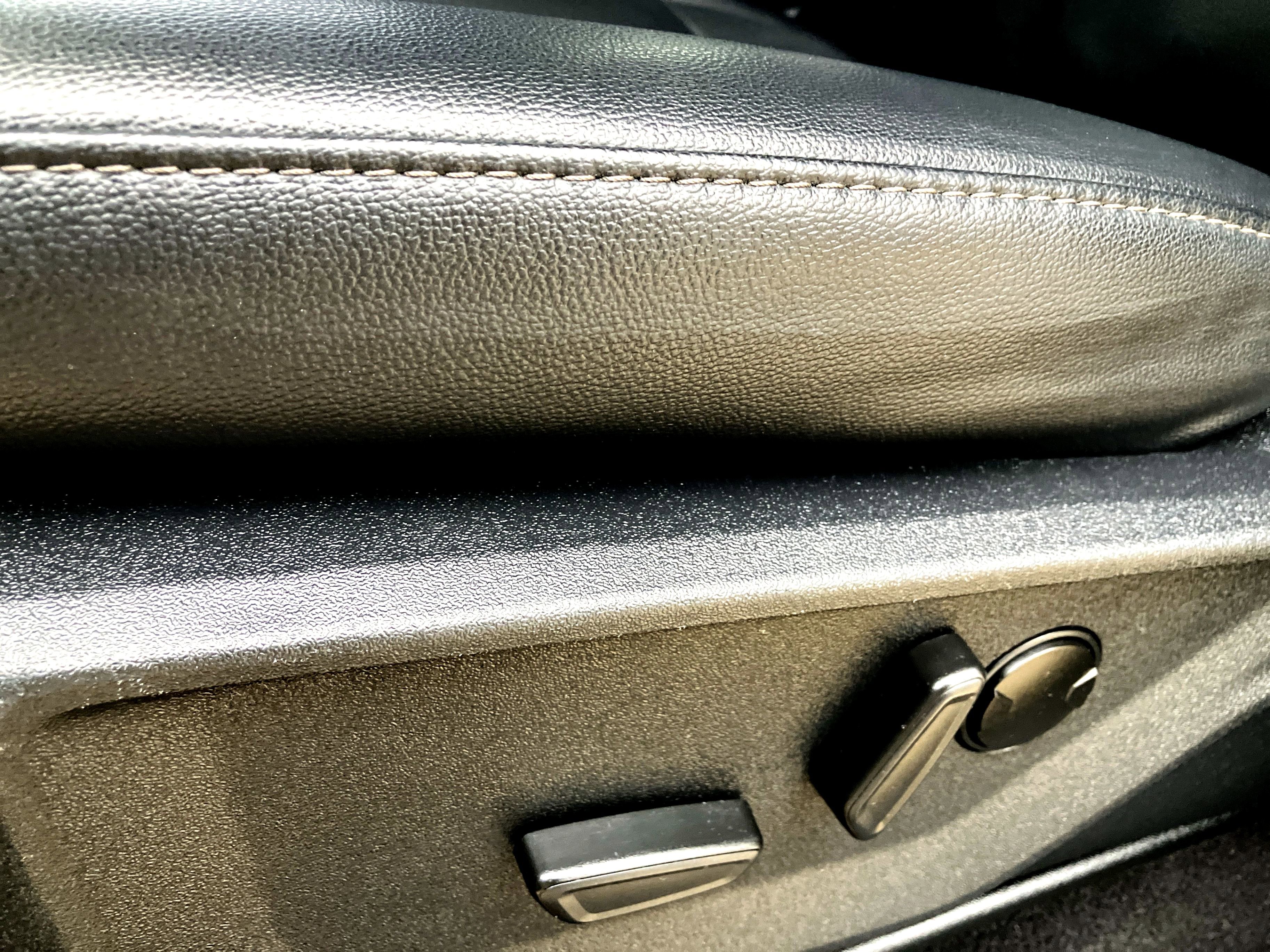 Certified 2023 Ford F150 XLT w/ Equipment Group 302A High image 31