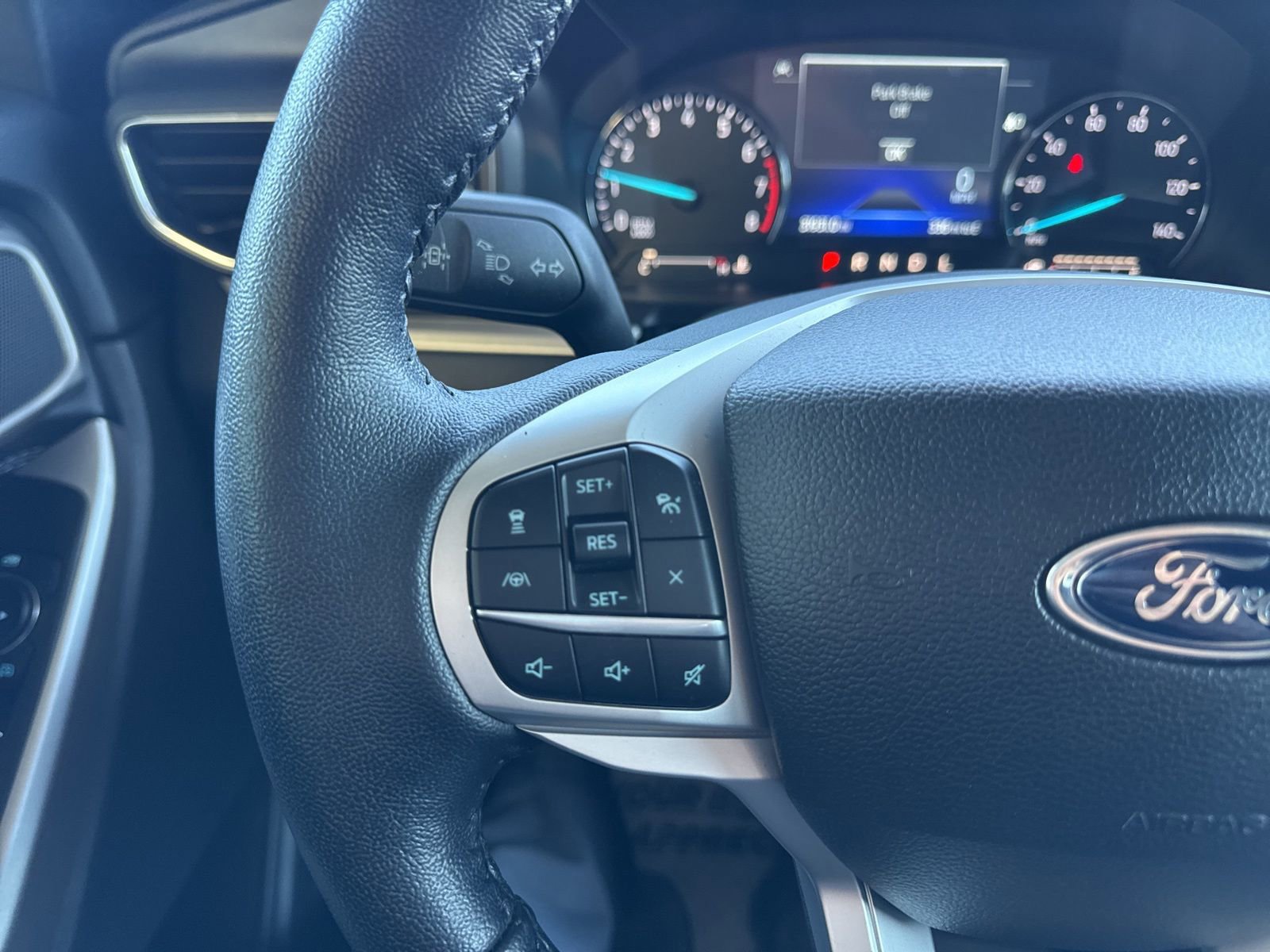 Certified 2023 Ford Explorer XLT w/ Equipment Group 202A image 29