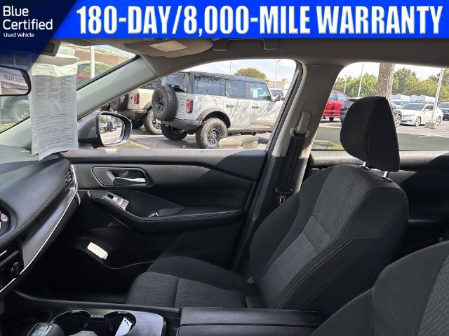 Used 2025 Nissan Rogue SV FWD image 14