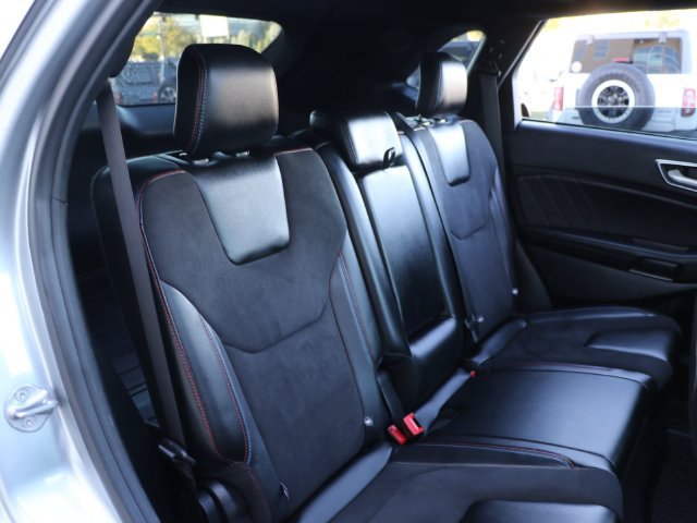 Certified 2024 Ford Edge ST w/ Equipment Group 401A AWD/4WD image 14