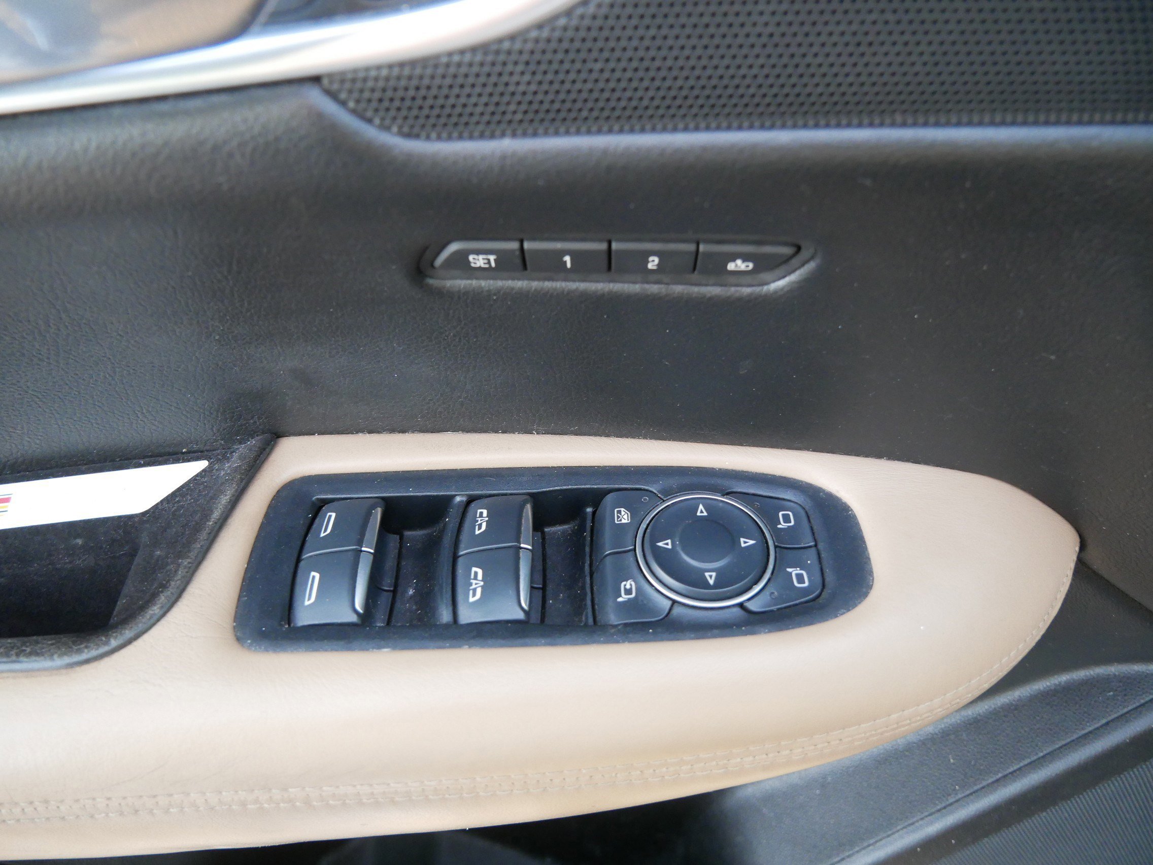 Used 2017 Cadillac XT5 Platinum image 20