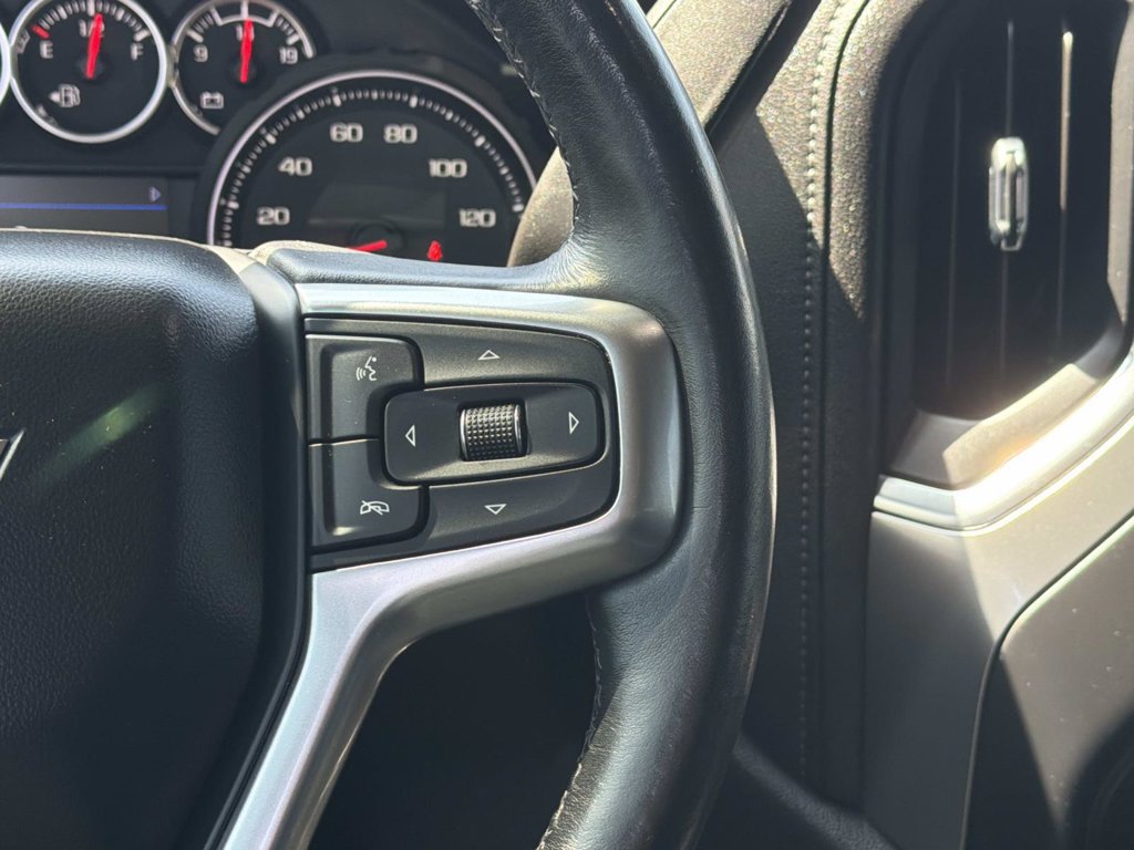 Used 2020 Chevrolet Silverado 1500 LT Trail Boss AWD/4WD image 14