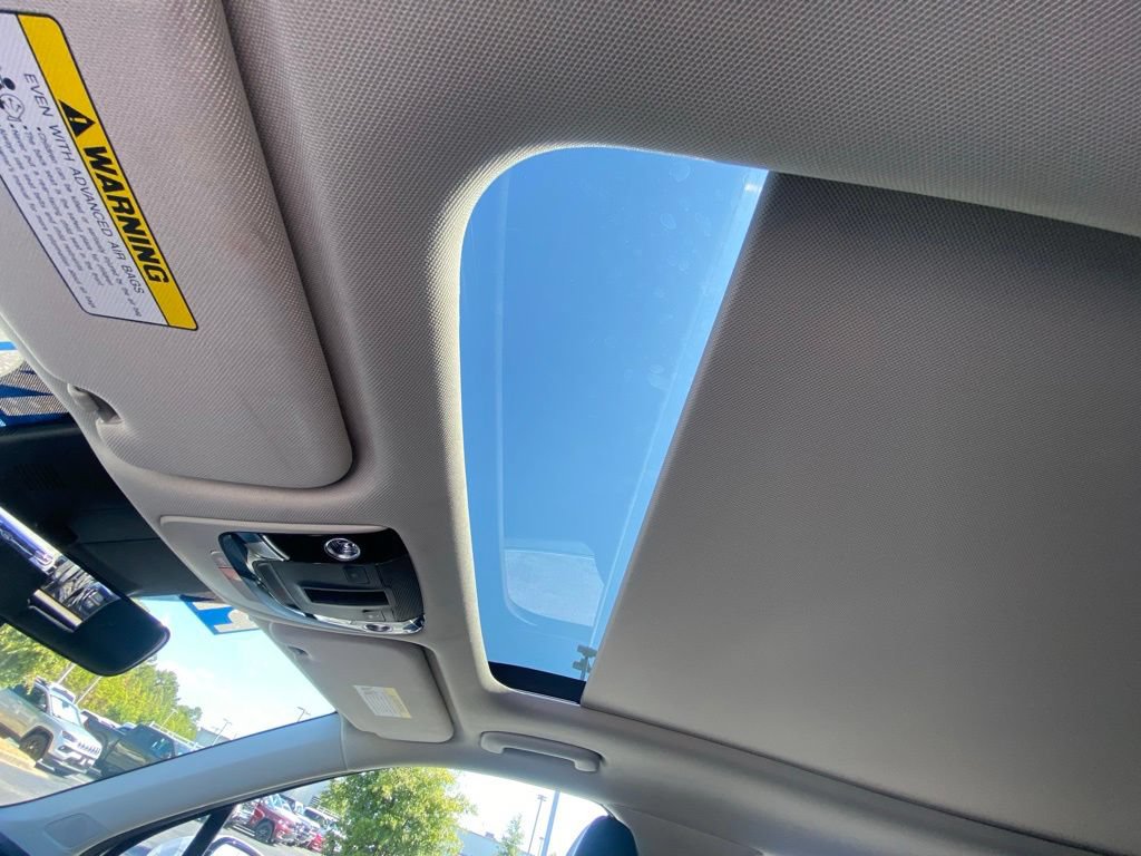 Used 2025 Kia Sorento S w/ Panoramic Sunroof Package FWD image 20