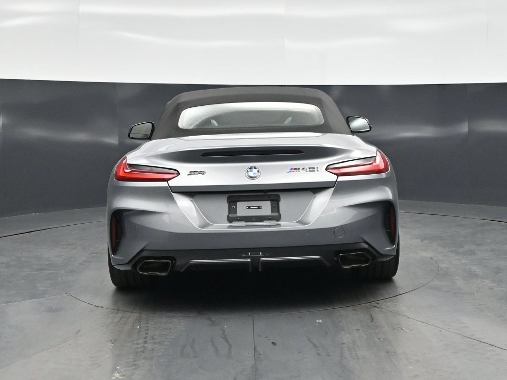 Used 2025 BMW Z4 M40i w/ Edition RWD image 24
