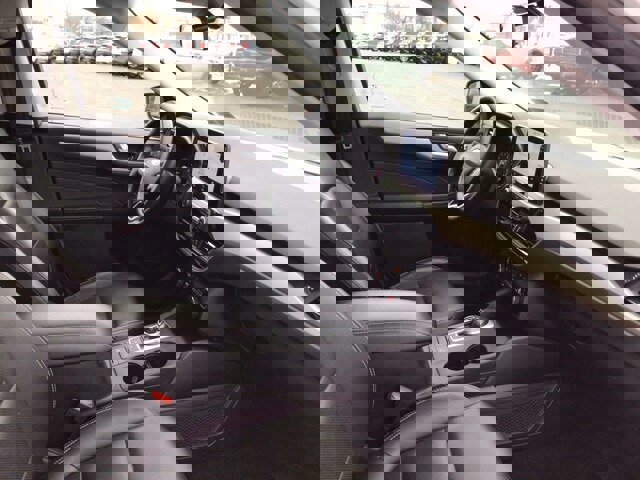 Certified 2022 Ford Escape SEL image 11