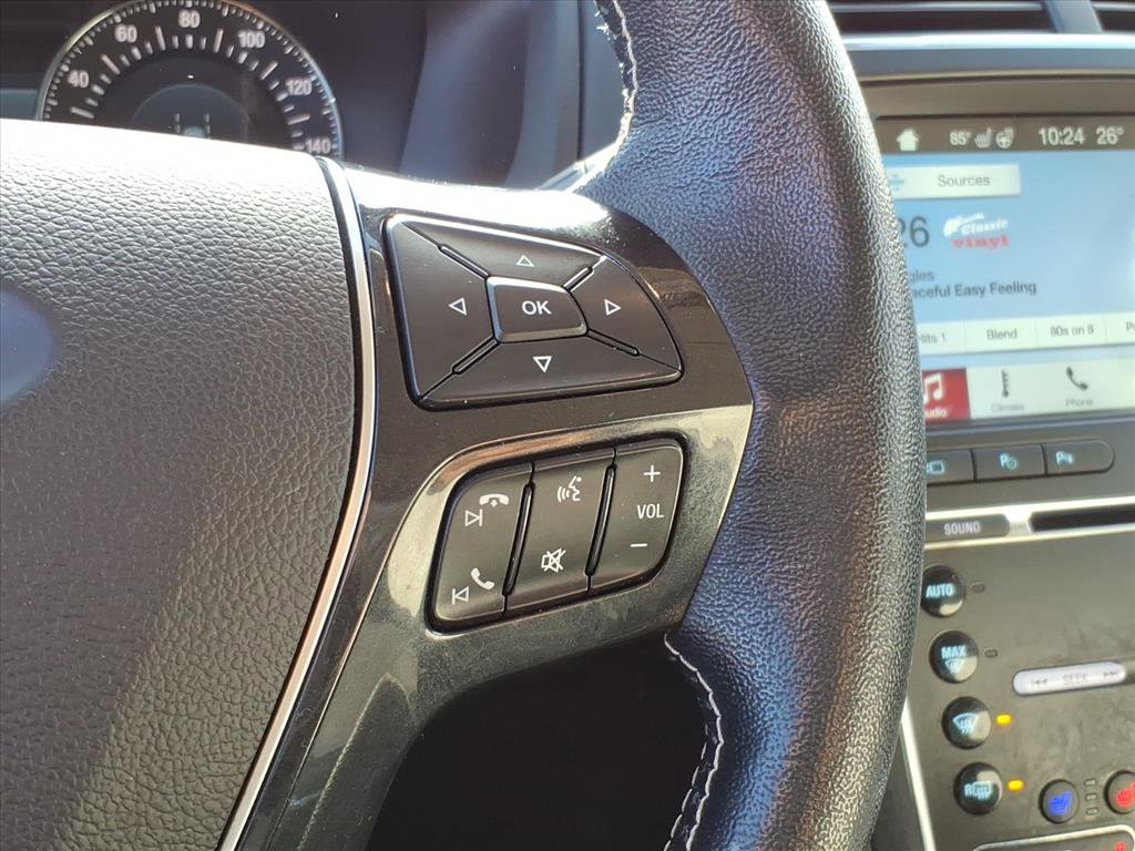 Certified 2018 Ford Explorer Platinum image 22