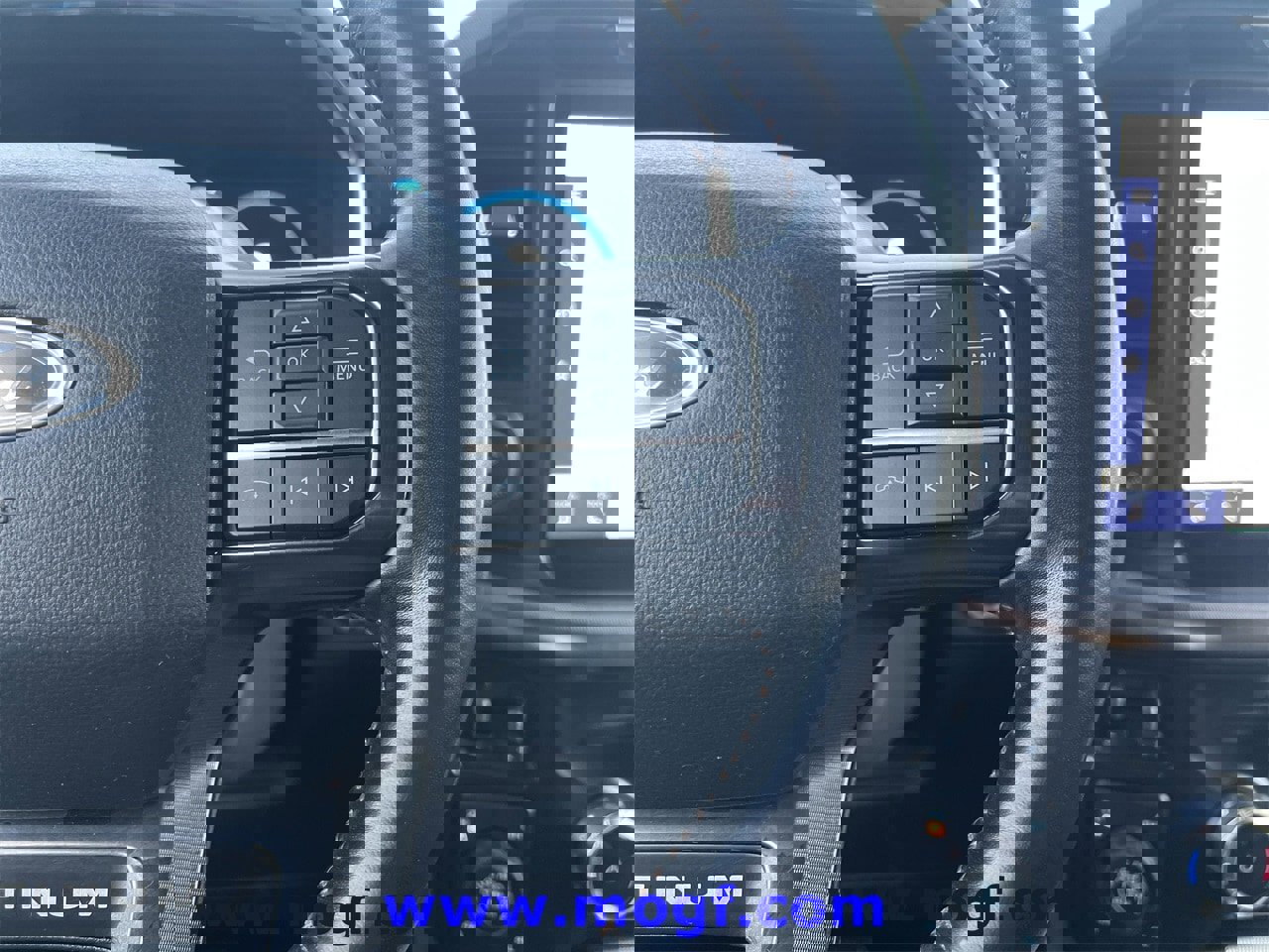 Certified 2023 Ford F150 Platinum w/ Equipment Group 701A High image 21