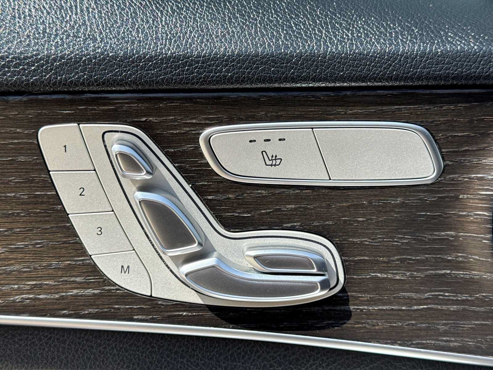 Used 2020 Mercedes-Benz C 300 Sedan image 16