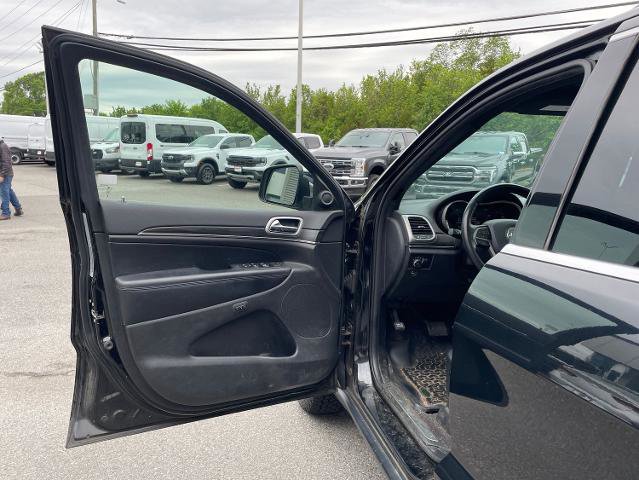 Used 2019 Jeep Grand Cherokee Limited w/ Luxury Group II AWD/4WD image 9