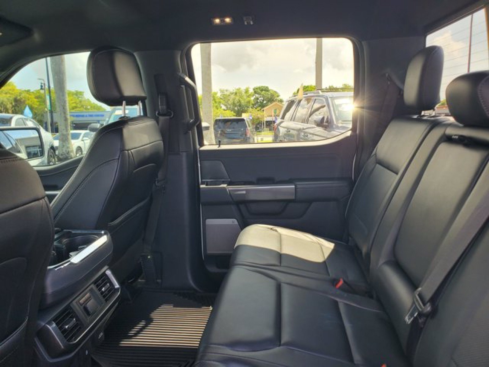 Certified 2023 Ford F150 Lariat w/ Equipment Group 502A High AWD/4WD image 30
