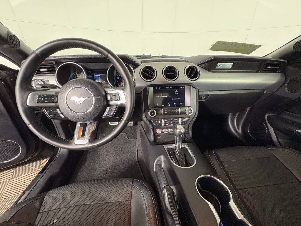 Certified 2019 Ford Mustang Premium RWD image 7