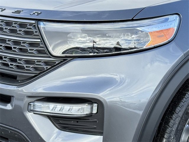 Certified 2021 Ford Explorer XLT w/ Equipment Group 202A image 26