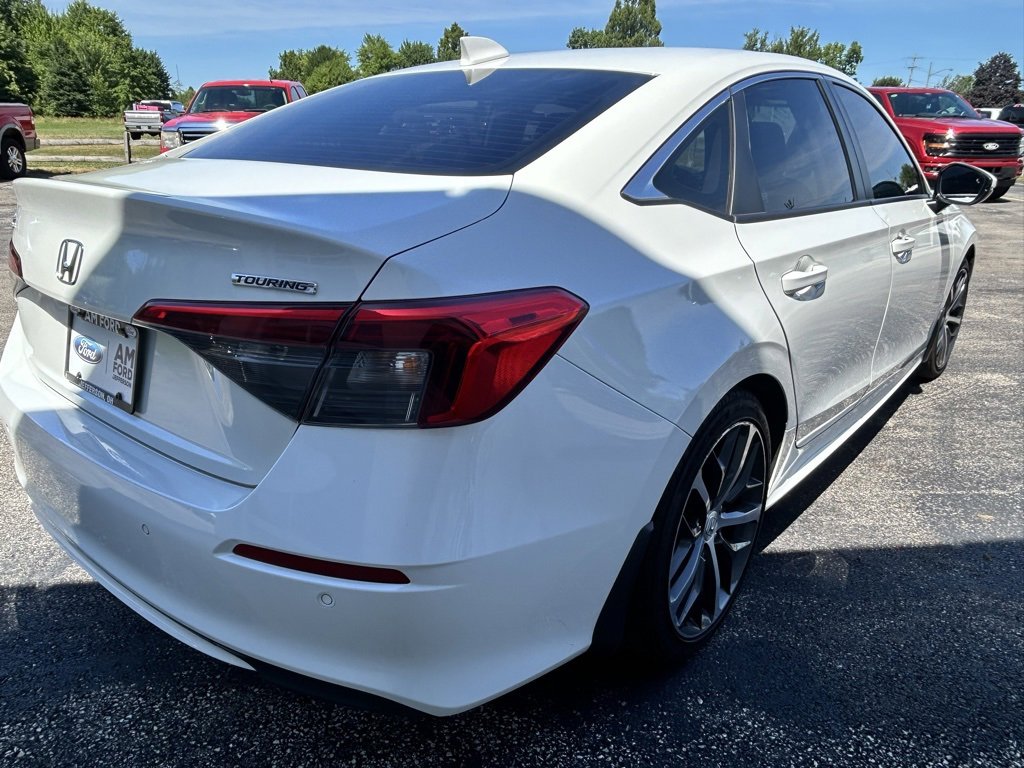 Used 2023 Honda Civic Touring image 4