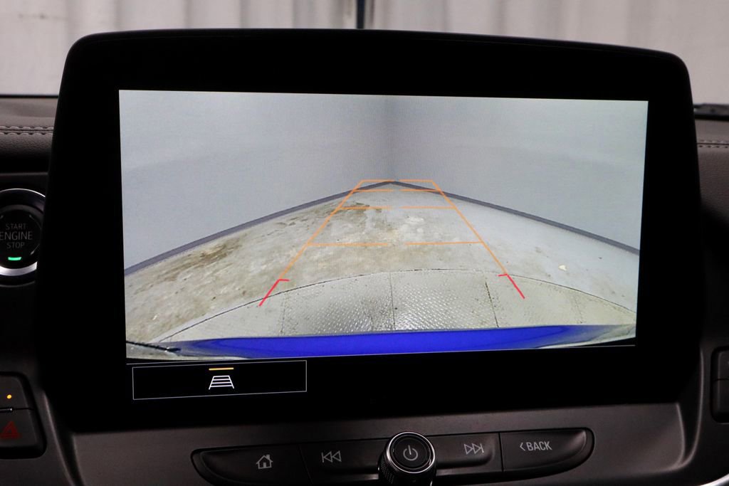 Used 2025 Chevrolet Blazer LT image 9