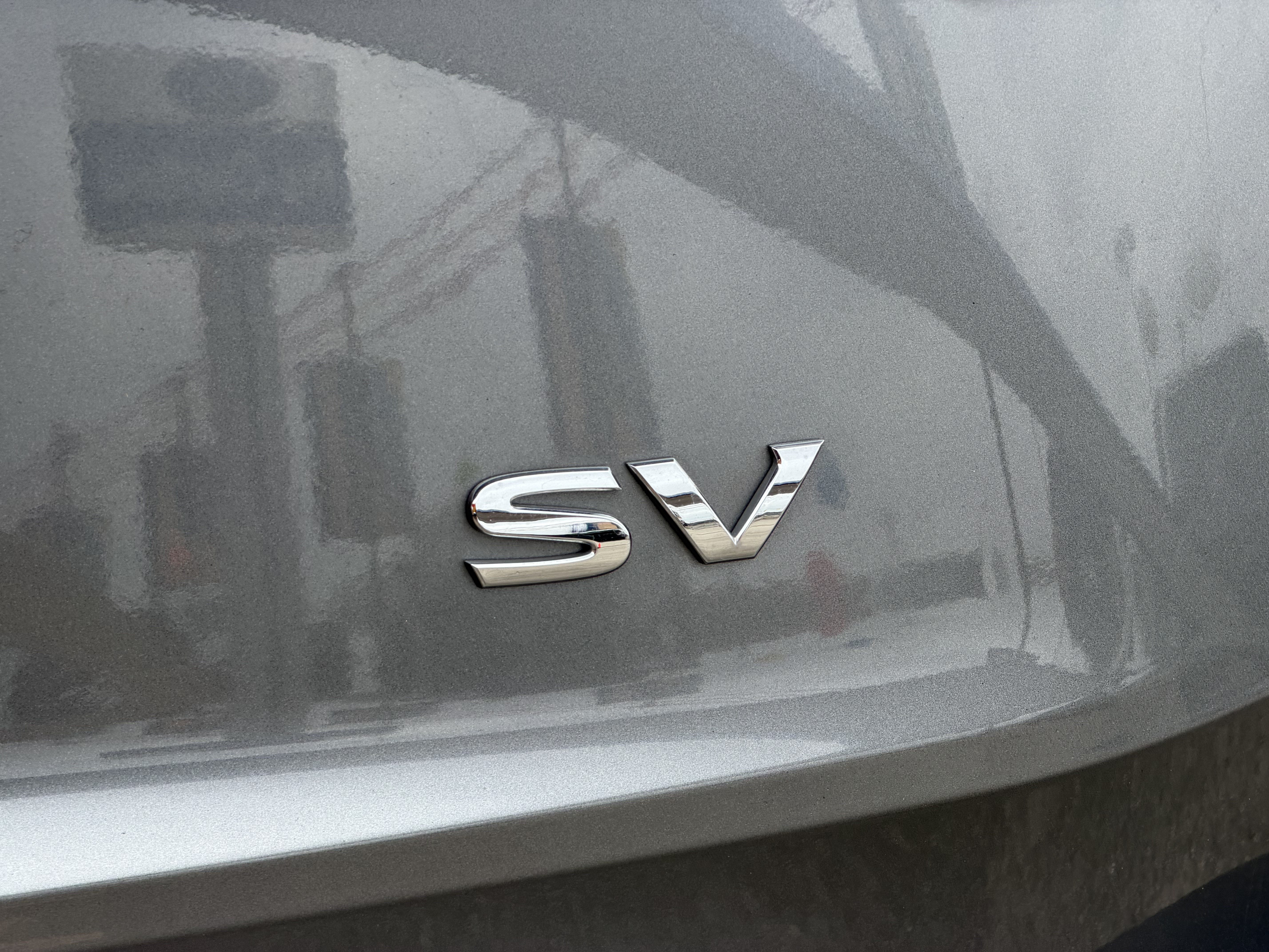 Used 2023 Nissan Rogue SV FWD image 7