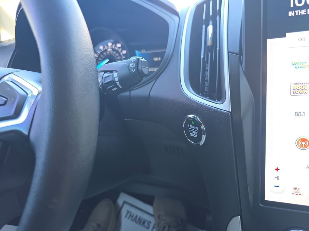 Certified 2024 Ford Edge SEL w/ Convenience Package image 26