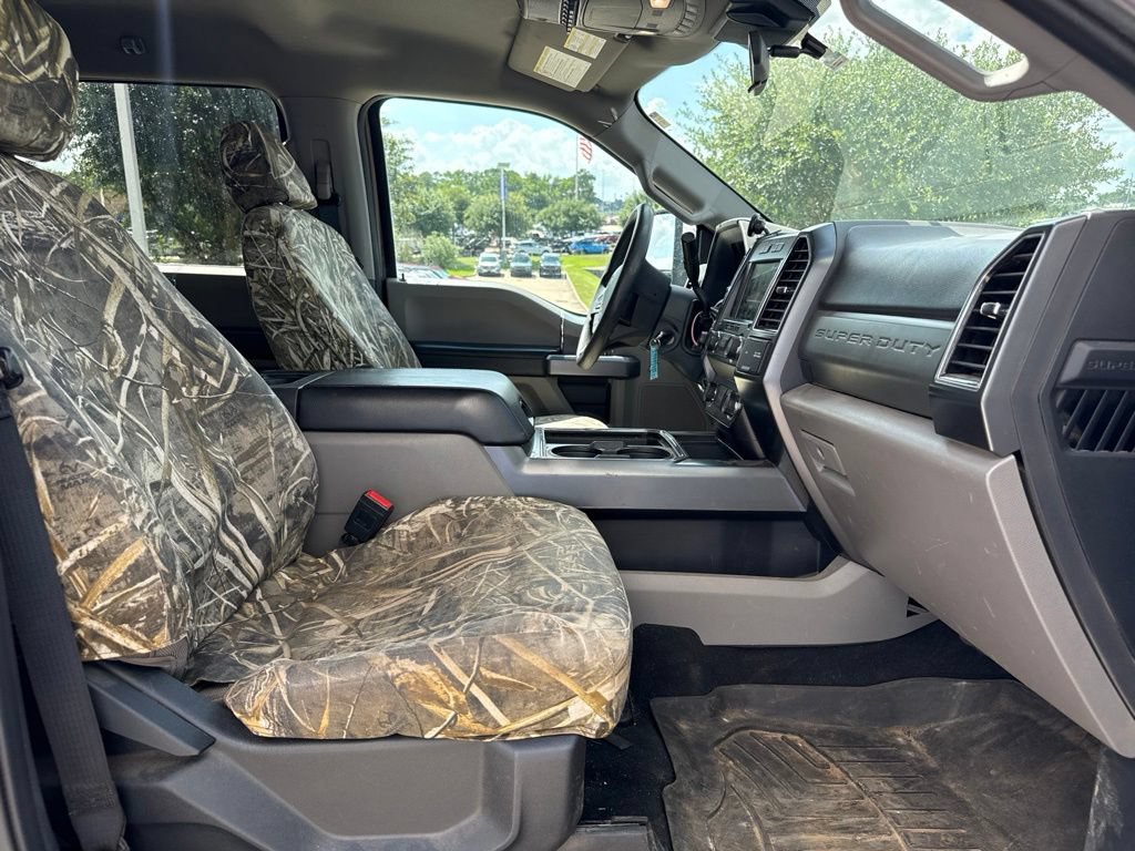 Certified 2022 Ford F350 XLT w/ XLT Premium Package AWD/4WD image 12