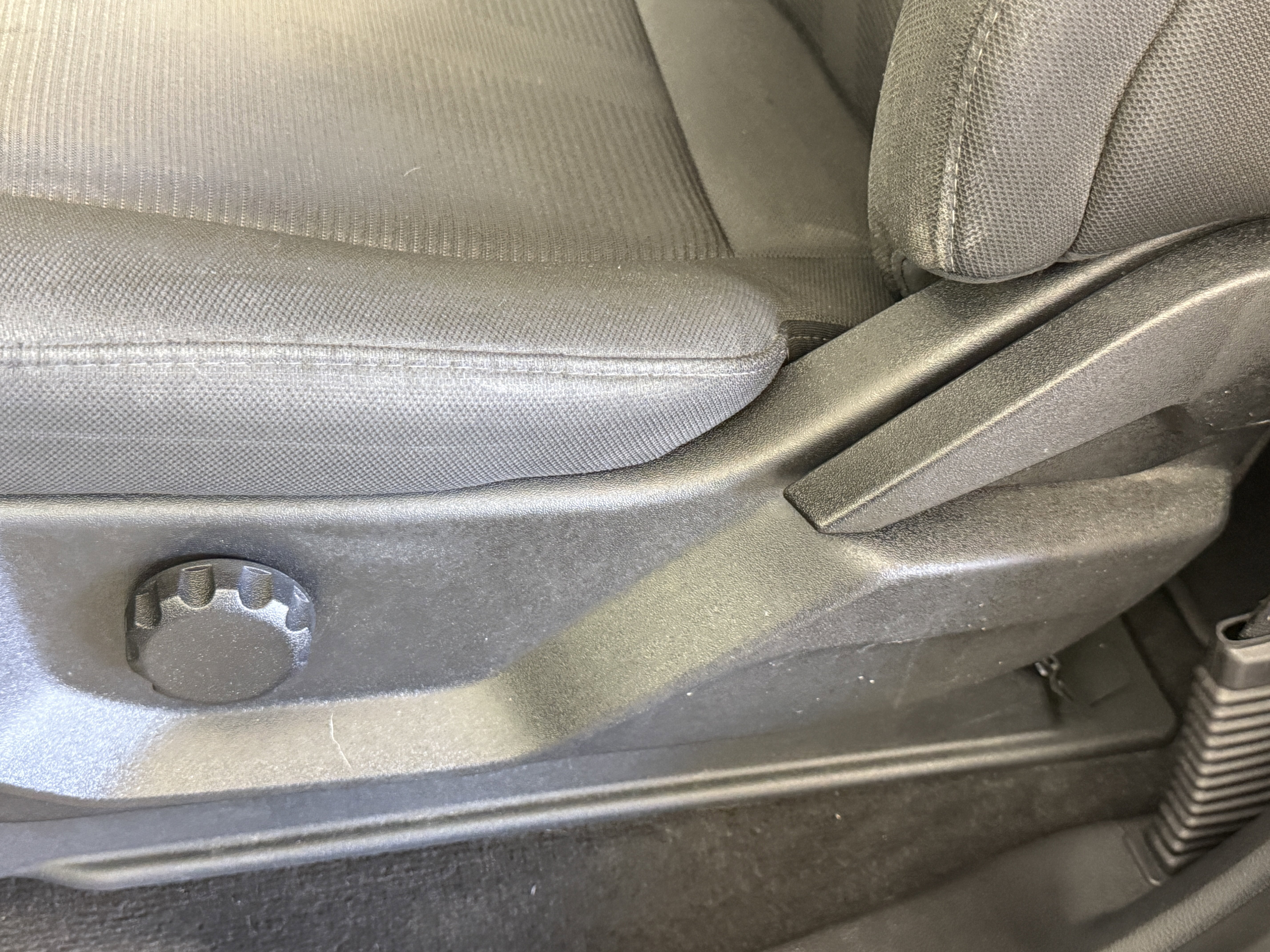 Certified 2019 Ford F150 XL w/ Equipment Group 101A Mid image 17