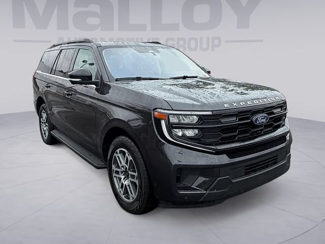 Certified 2025 Ford Expedition Active AWD/4WD image 7