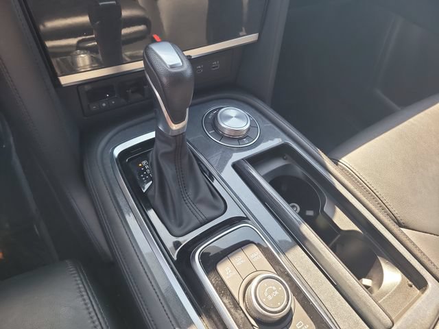 Used 2024 Nissan Armada SL w/ Midnight Edition Package AWD/4WD image 20