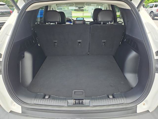 Certified 2022 Ford Escape SEL w/ SEL Stealth AWD Package image 39