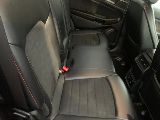 Certified 2021 Ford Edge ST-Line AWD/4WD image 16