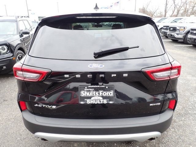 Certified 2025 Ford Escape Active AWD/4WD image 5