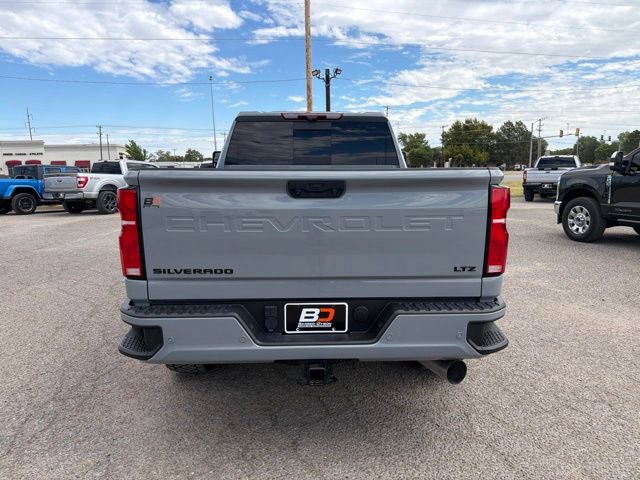 Used 2024 Chevrolet Silverado 2500 LTZ w/ LTZ Plus Package AWD/4WD image 6