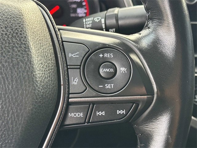Used 2023 Toyota Camry XSE image 9