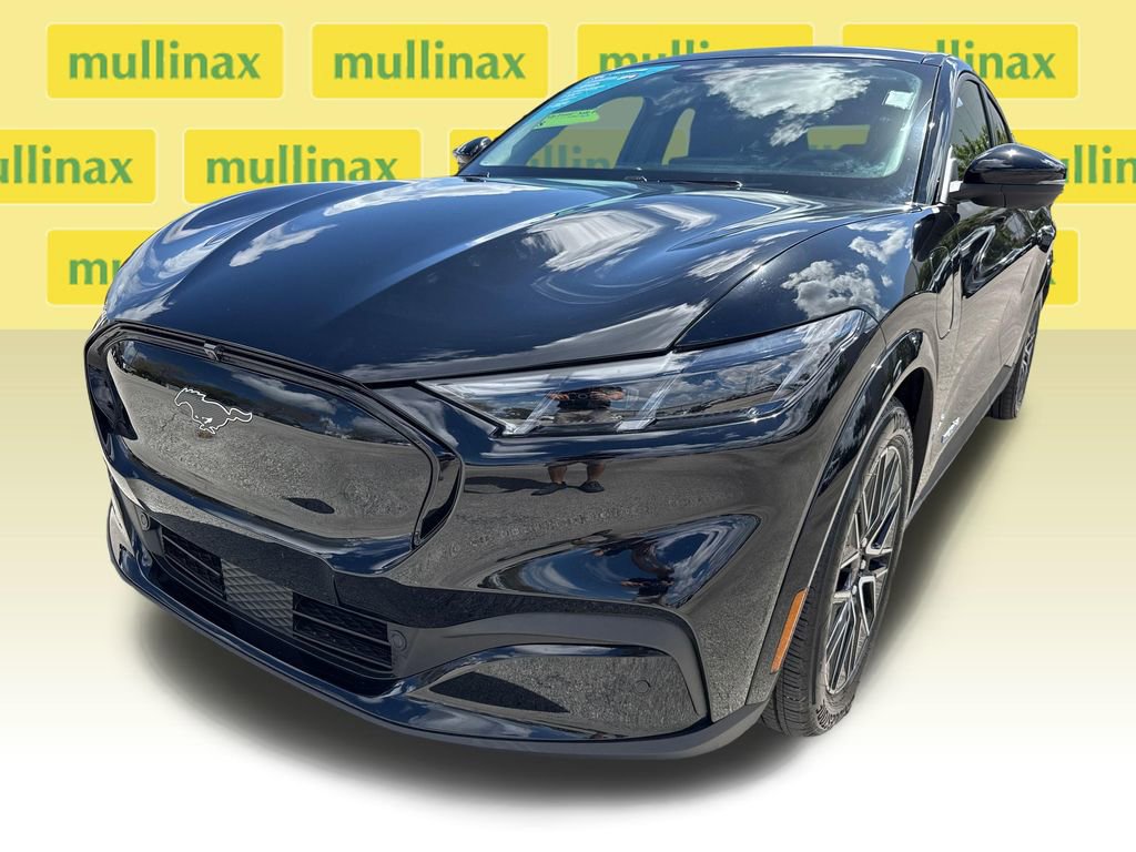 Certified 2025 Ford Mustang Mach-E Premium image 10