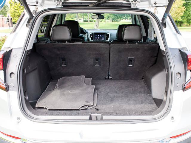 Used 2022 GMC Terrain SLT AWD/4WD image 22