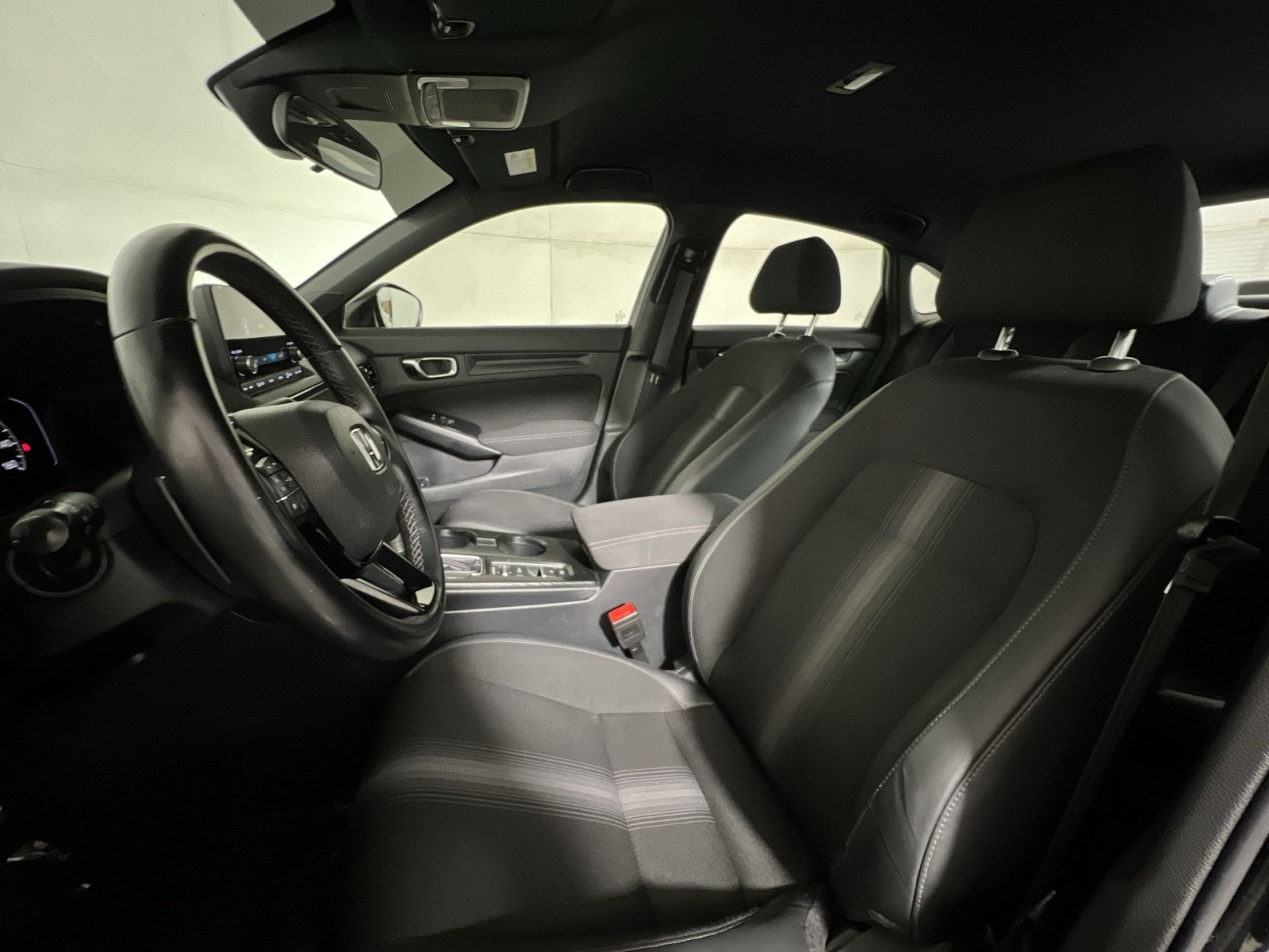 Used 2024 Honda Civic Sport image 13