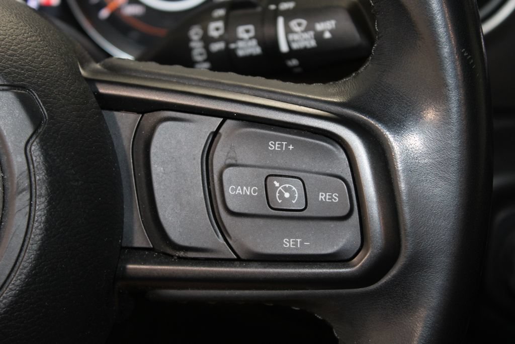 Used 2021 Jeep Wrangler Unlimited Sport AWD/4WD image 36