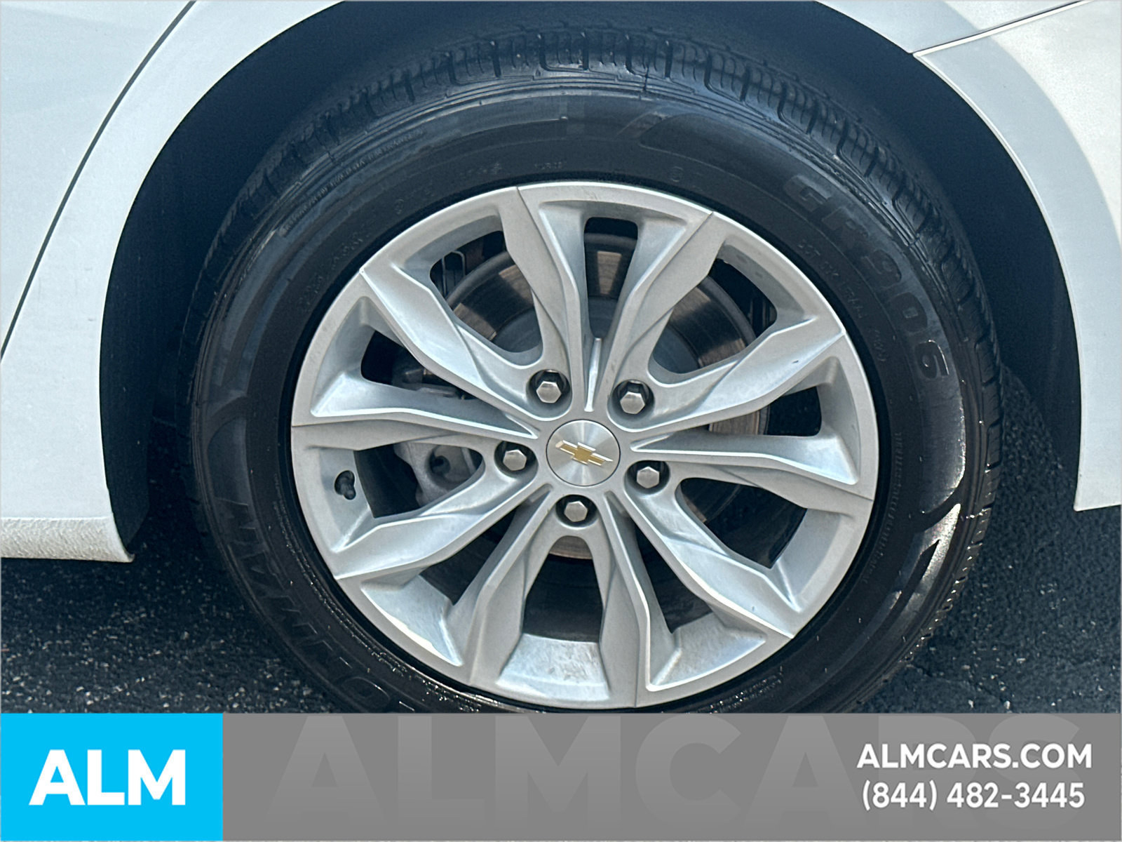 Used 2025 Chevrolet Malibu LT FWD image 22