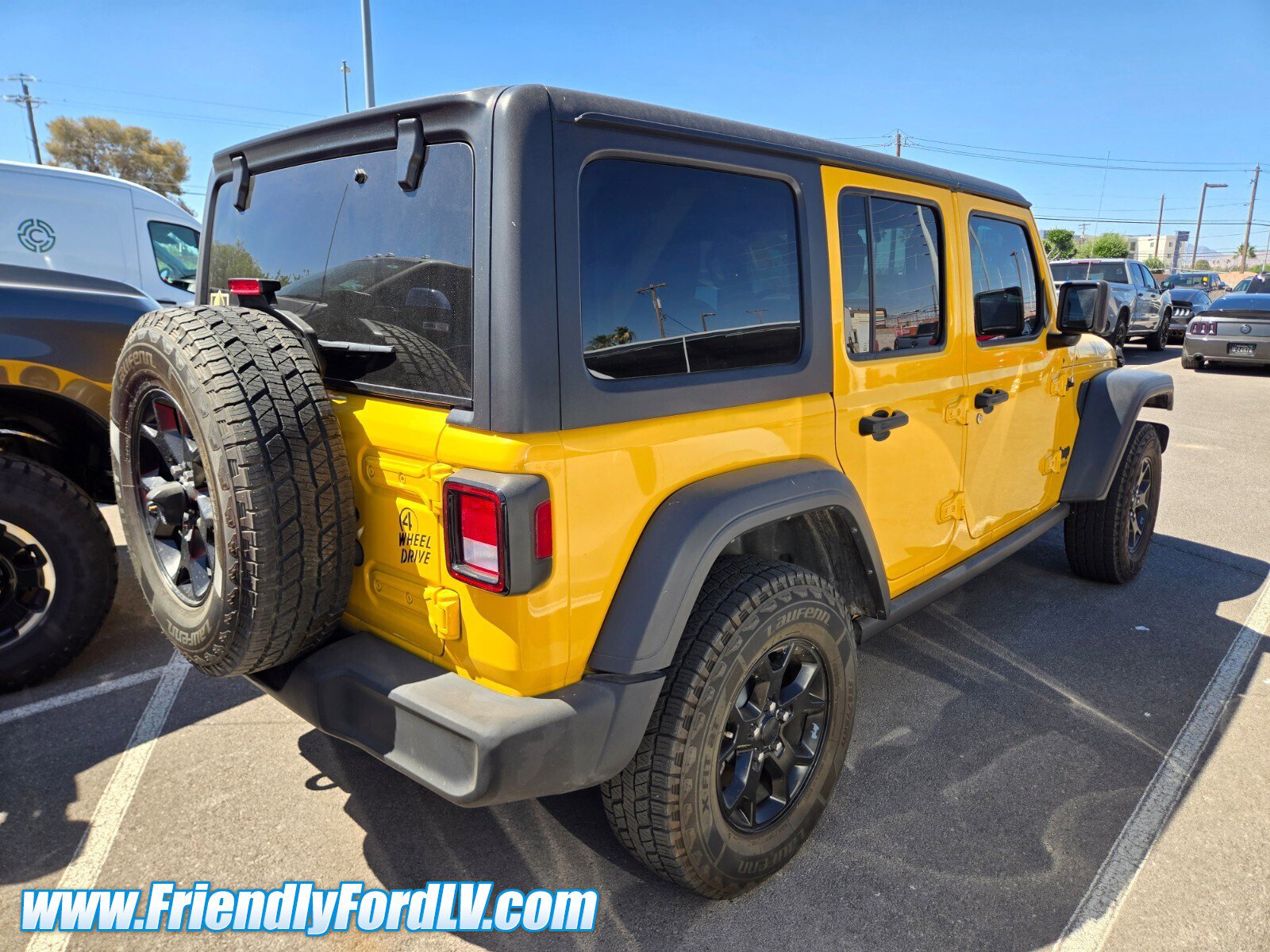 Used 2021 Jeep Wrangler Unlimited Sport AWD/4WD image 3