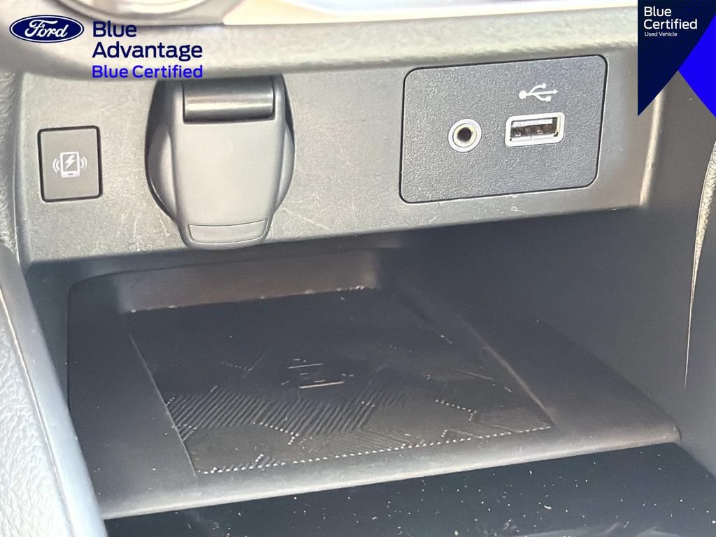Used 2025 Nissan Versa SV FWD image 30