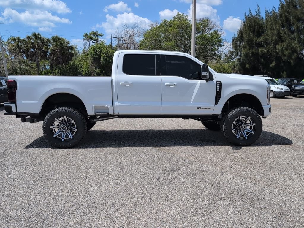 Certified 2025 Ford F250 Lariat w/ Black Appearance Package AWD/4WD image 2