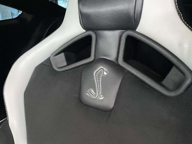 Certified 2021 Ford Mustang Shelby GT500 w/ Carbon Fiber Track Pack image 21