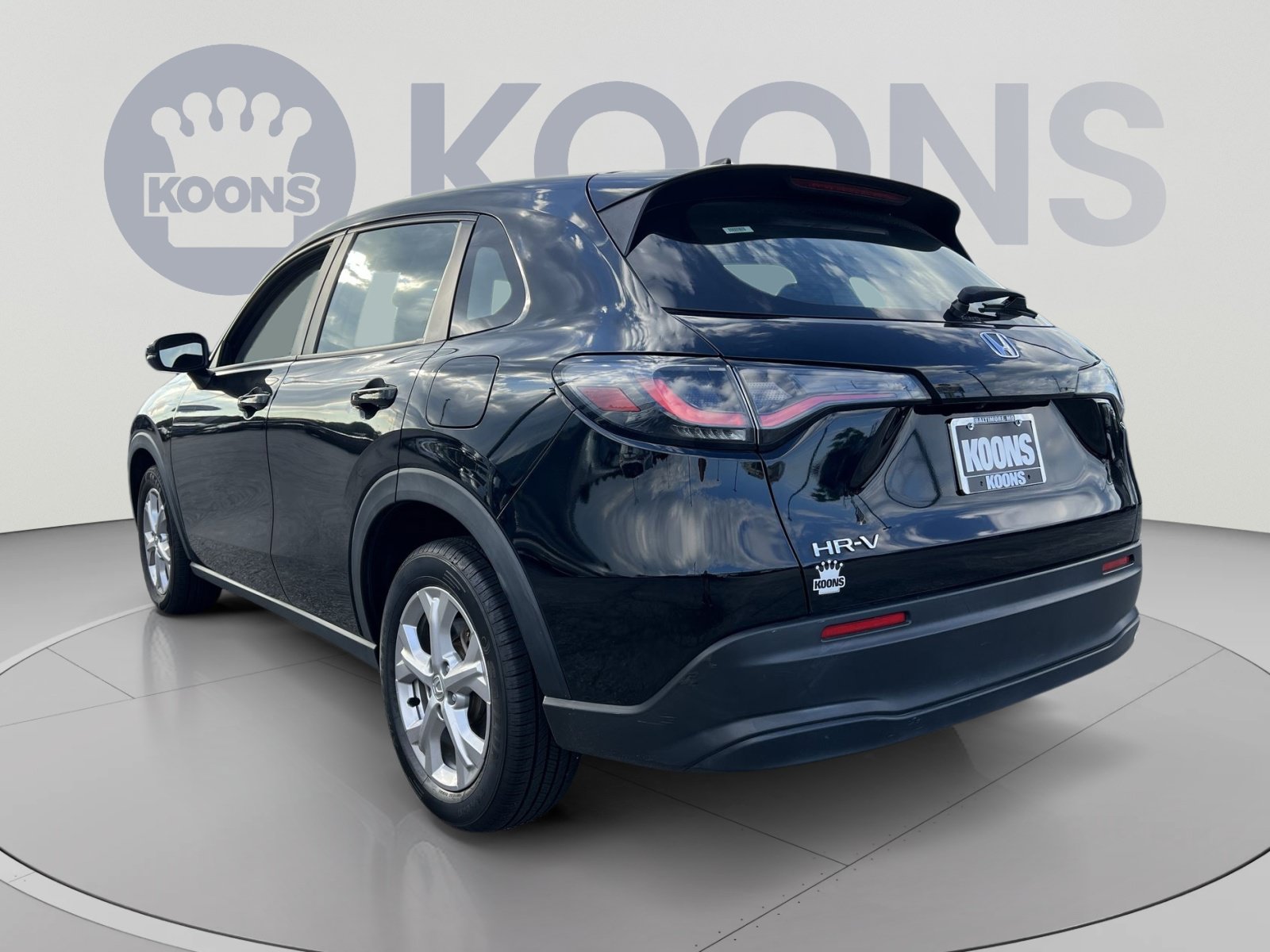 Used 2023 Honda HR-V LX image 4