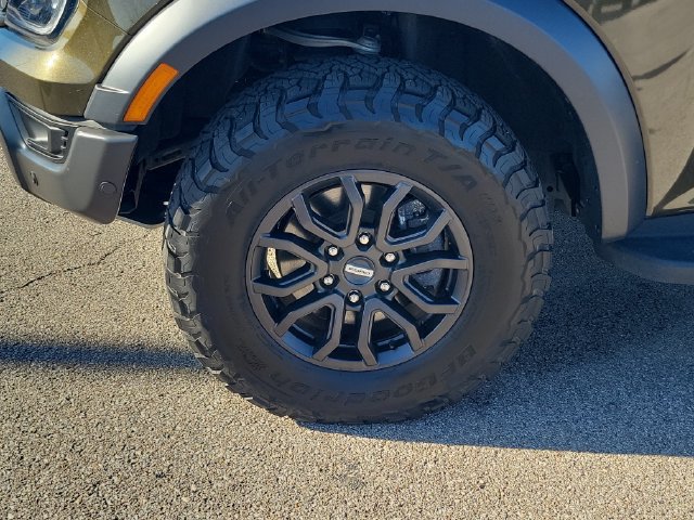 Certified 2024 Ford Ranger Raptor AWD/4WD image 9