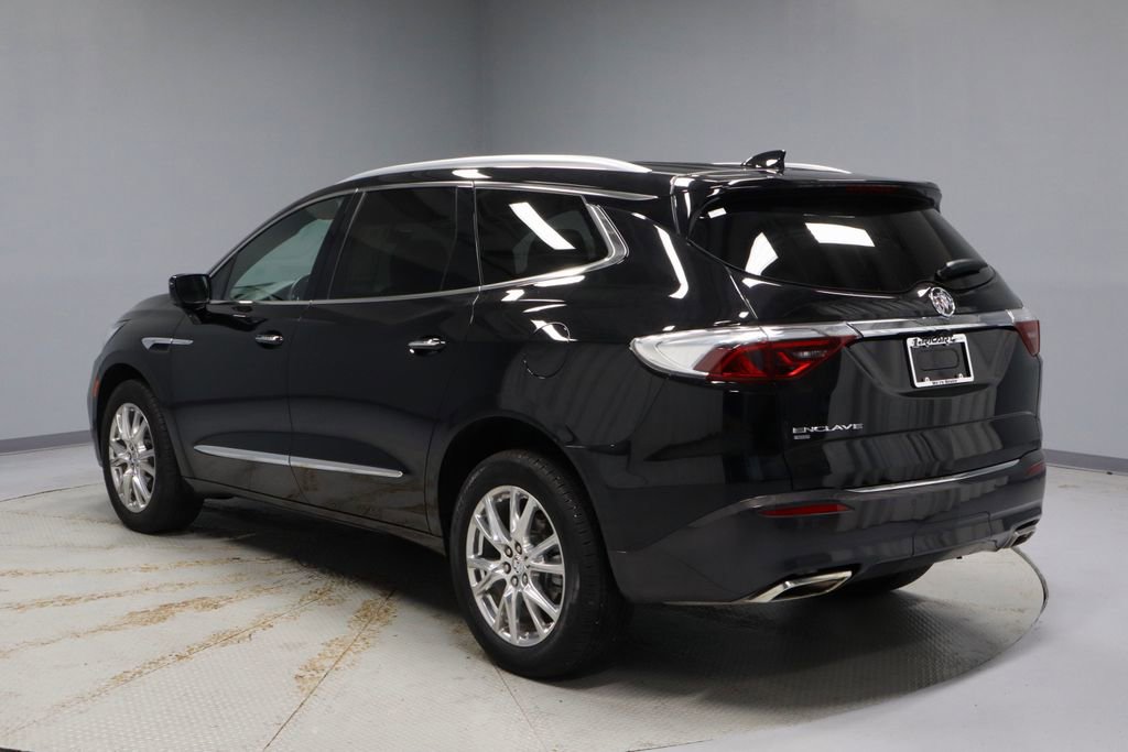 Used 2023 Buick Enclave Essence w/ Experience Buick Package AWD/4WD image 10
