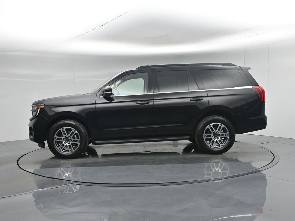 Certified 2025 Ford Expedition Active RWD image 32