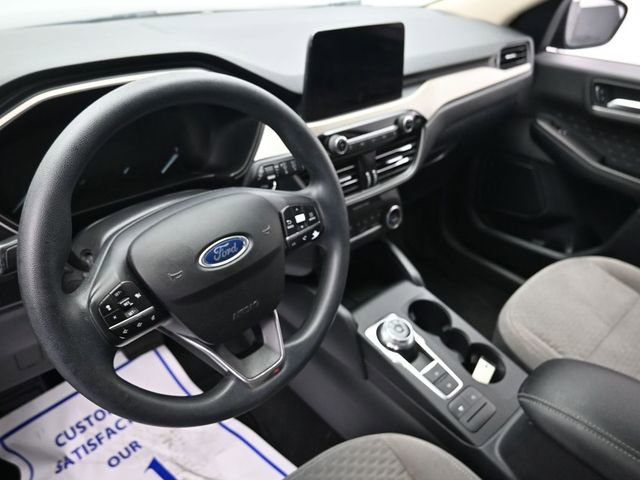 Certified 2020 Ford Escape SE image 25