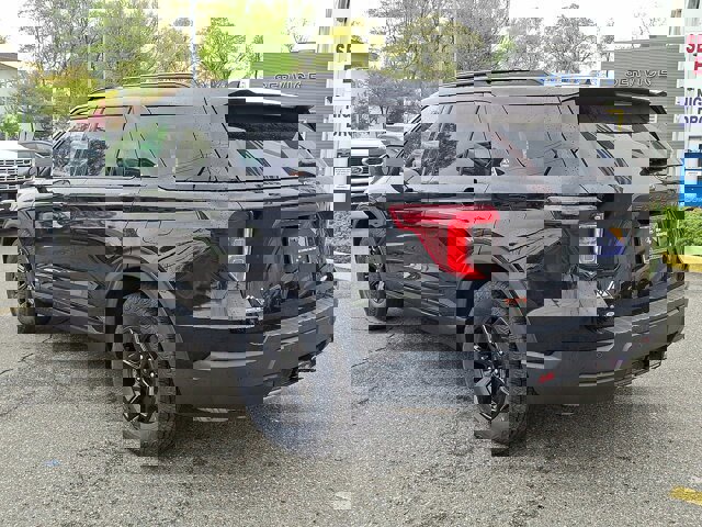 Certified 2022 Ford Explorer Timberline AWD/4WD image 2