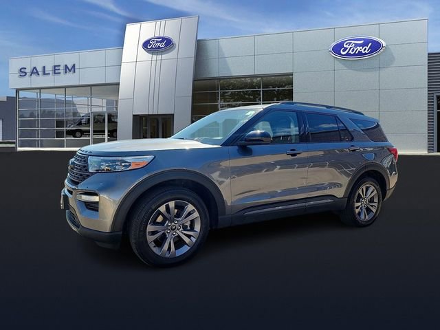 Certified 2022 Ford Explorer XLT w/ Equipment Group 202A AWD/4WD image 6