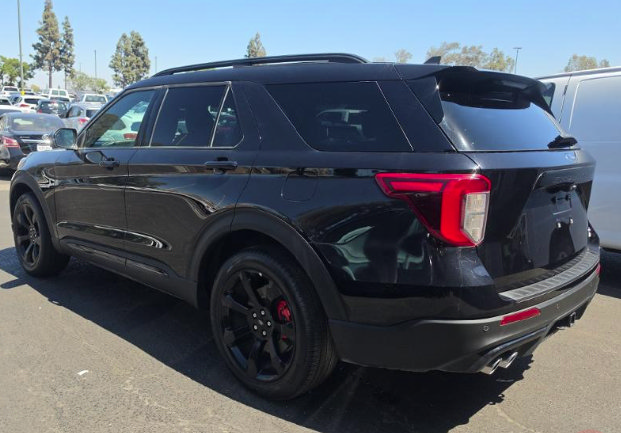 Certified 2023 Ford Explorer ST w/ Equipment Group 401A AWD/4WD image 4